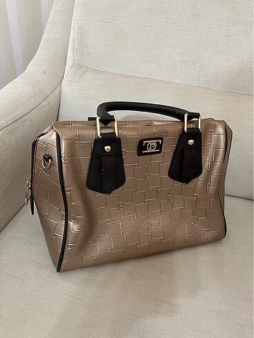 Pierre Cardin Gold El Çantası