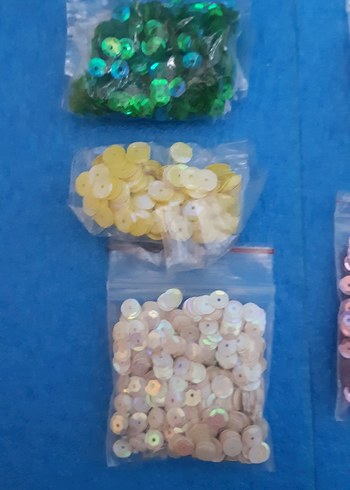  Beden Renkli Pullar