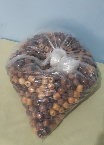 Diğer 1850 gr.Boncuklar değerlendirmelik