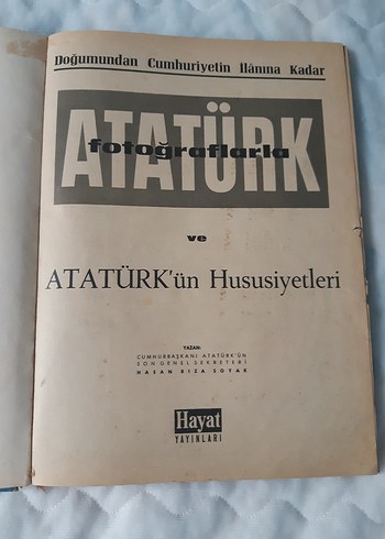 Beden Fotoğraflarla Atatürk Kitabı