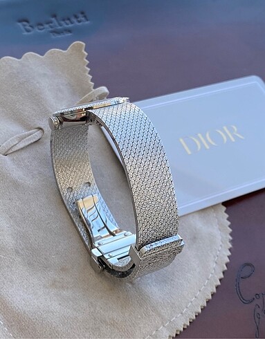  Beden Dior La D De Dior Satine 25mm