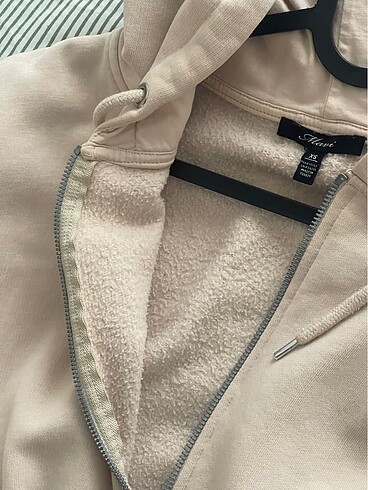 xs Beden ten rengi Renk Bej Crop polar hırka