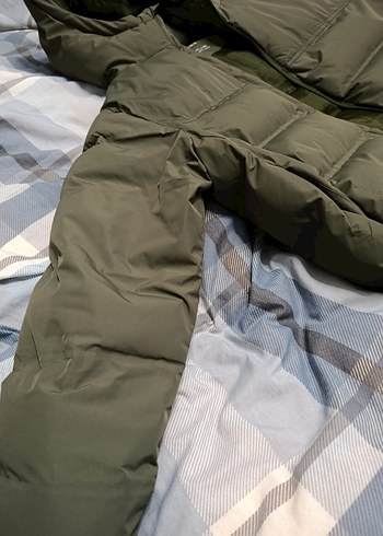 Zara sıfır ayarında haki mont - Görsel 4