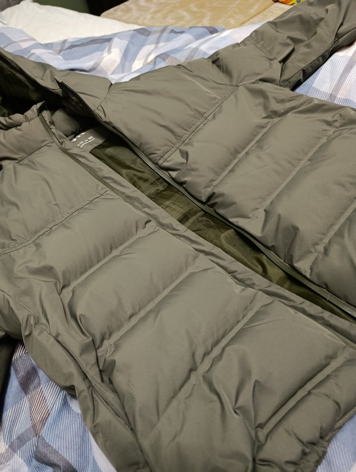 Zara sıfır ayarında haki mont - Görsel 3