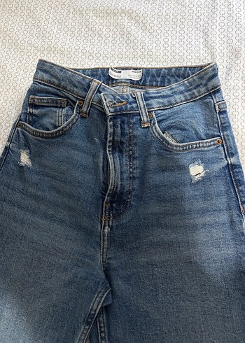 Bershka Bershka Düğmeli Mavi Midi Kot Pantolon