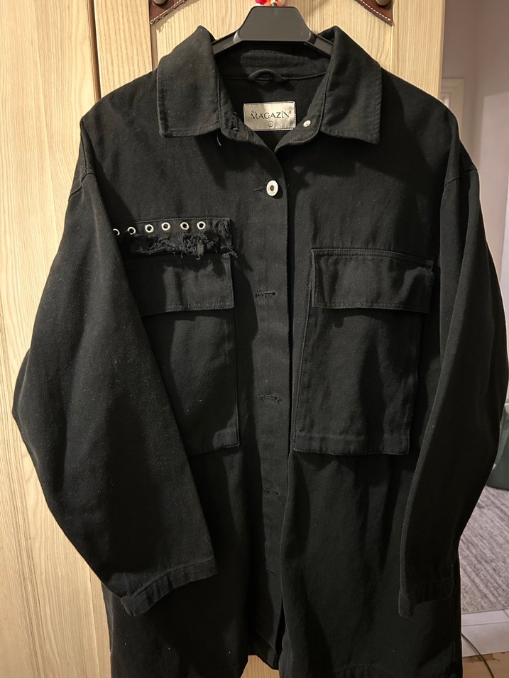 Düğmeli Siyah Midi Kadın Ceket - Görsel 2