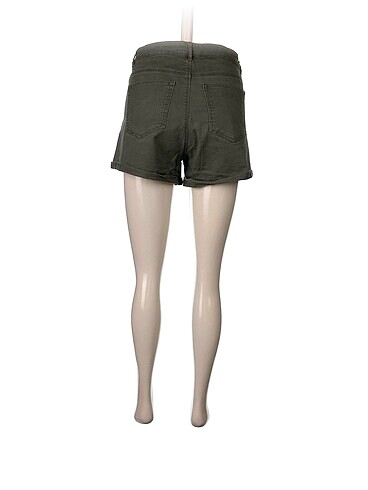 universal Beden H&M Mini Şort %70 İndirimli.