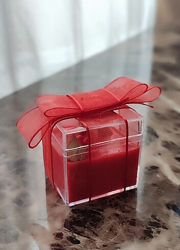 H&M Home soya wax mum
