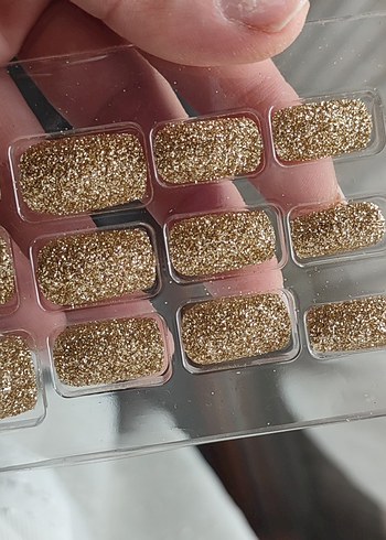 Parlak Altın Renkli Takma tırnak - Görsel 3