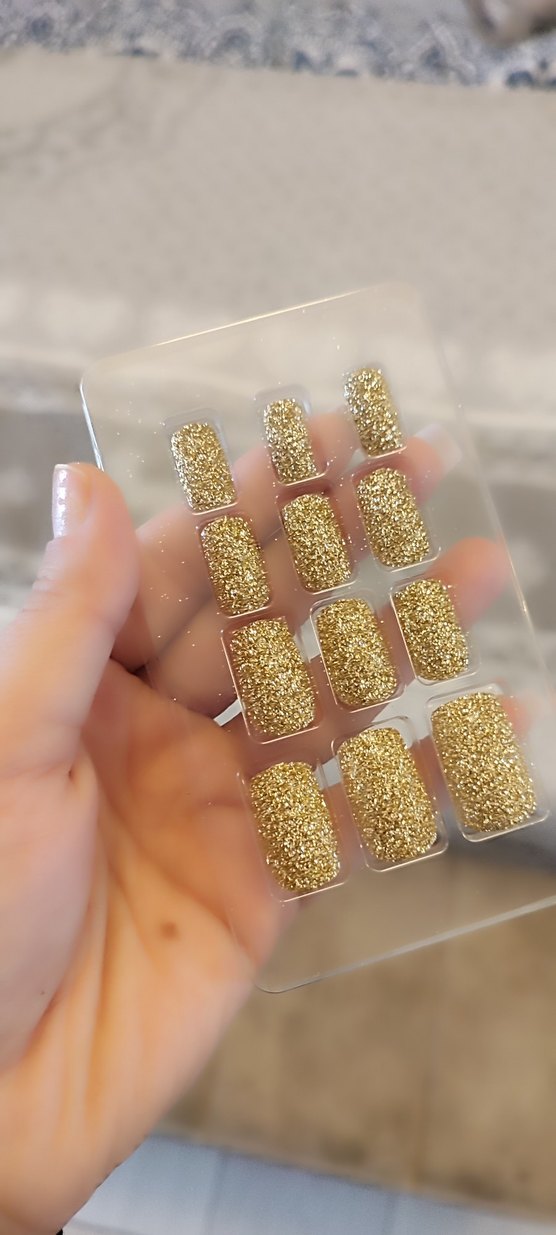 Parlak Altın Renkli Takma tırnak - Görsel 2