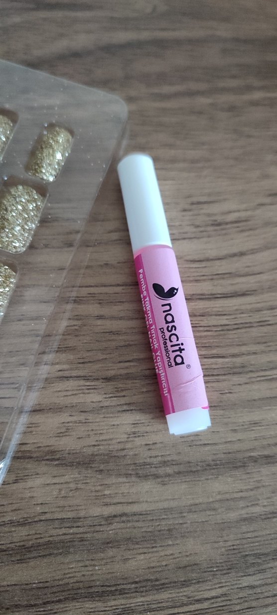 Parlak Altın Renkli Takma tırnak - Görsel 5