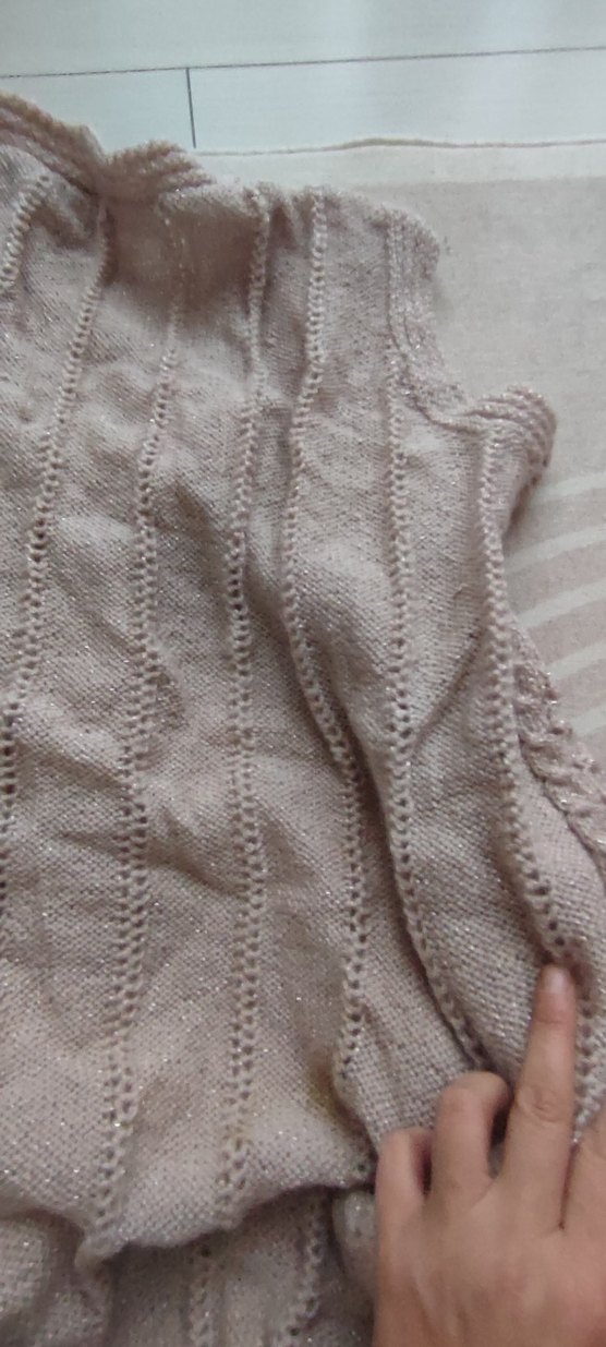 Bej Örgü Kadın Yelek V Yakalı - Görsel 2