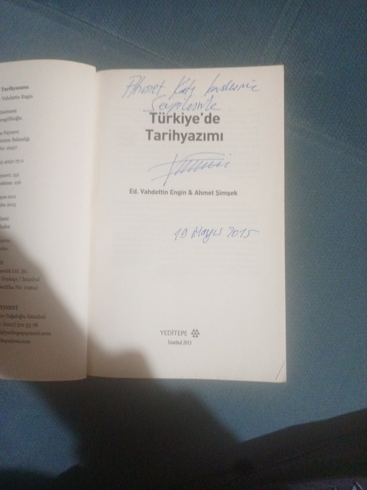 Türkiye'de Tarihyazımı İmzalı ve İthaflı - Görsel 3