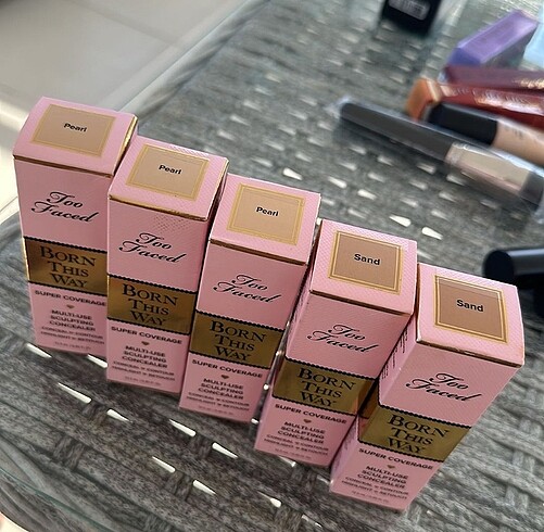 TOO FACED Fondöten