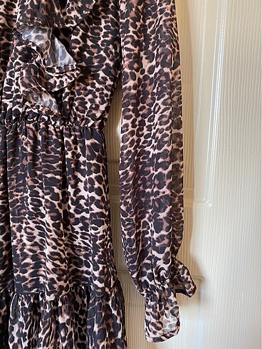 l Beden Leopar elbise