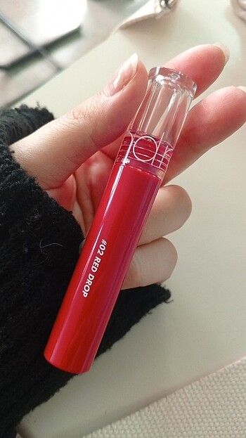 Romand red drop water tint