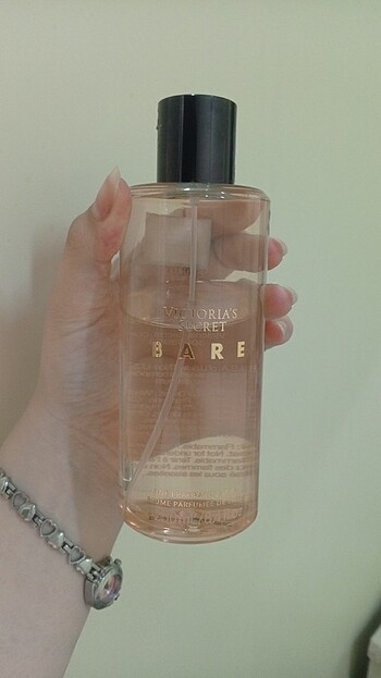Victoria secret bare