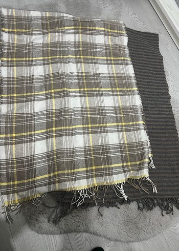 Gri Renkli İki Farklı Desenli şal atkı - Görsel 2