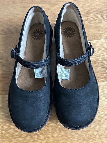 UGG 41 numara içi kürklü gerçek deri babet kışlık sıfır 0 orüjin