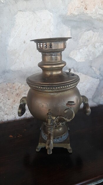 Rus damgalı semaver