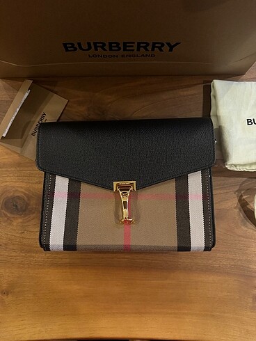  Beden Orjinal Burberry Çanta