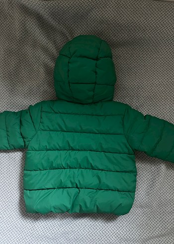 12-18 Ay Beden Benetton Erkek Çocuk Yeşil Kapüşonlu Mont