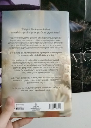 Bir Papatya Şarkısı - K. Kübra Berk