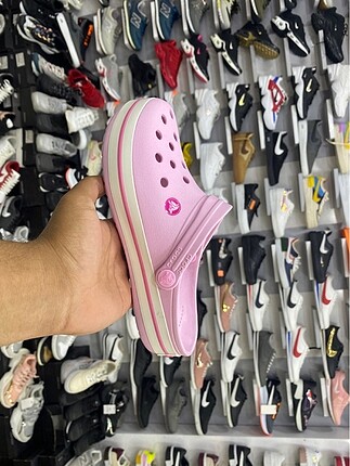 Yeni ithal crocs