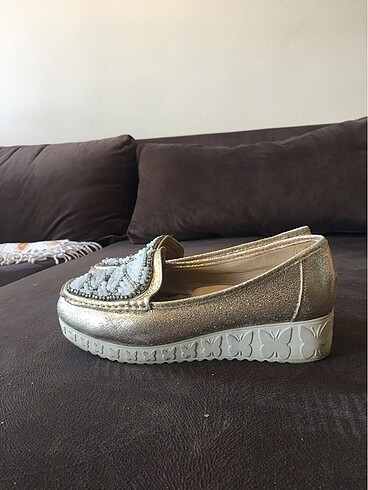 GUJA TAŞ İŞLEMELİ BAĞCIKLI GERÇEK DERİ AYAKKABI - Görsel 4