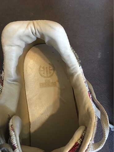 ELLE SÜET DERİ İŞLEMELİ KUMAŞ DETAYLI BAĞCIKLI AYAKKABI - Görsel 6