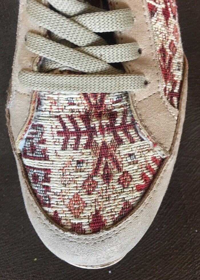 ELLE SÜET DERİ İŞLEMELİ KUMAŞ DETAYLI BAĞCIKLI AYAKKABI - Görsel 4