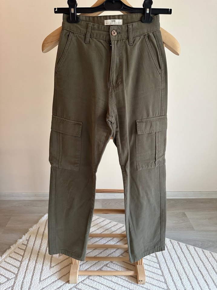 Stradivarius Kargo Pantolon Kadın - Görsel 3