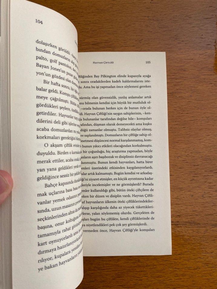 George Orwell - Hayvan Çiftliği Roman - Görsel 2