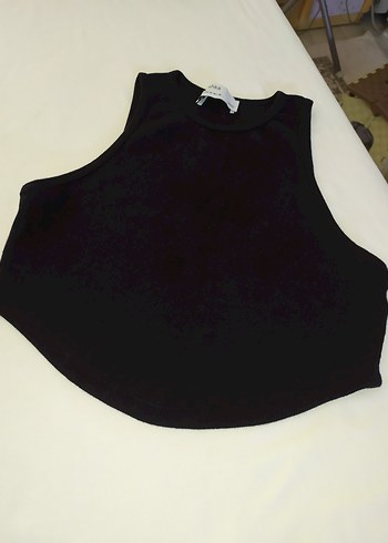 Siyah Yüksek Yakalı Kadın Crop Top