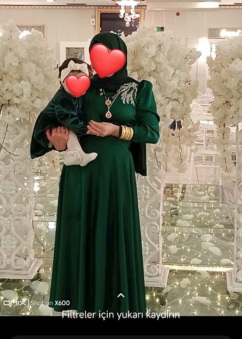 Uzun Kol Drapeli Yeşil saten abiye - Görsel 6