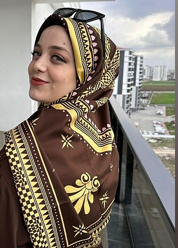 Chanel Eşarp 