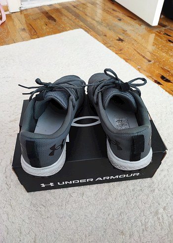 Under Armour Erkek Halı Saha Ayakkabısı - Görsel 3