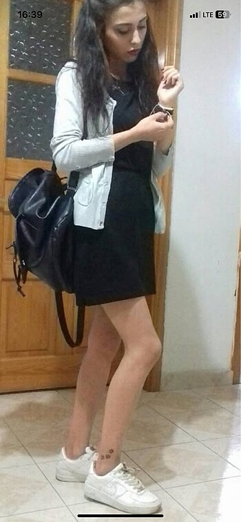 xs Beden Siyah elbise