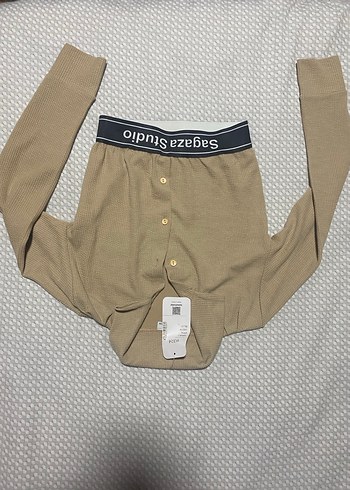 Bej Düğmeli Uzun Kollu Kadın Bluz - Görsel 2