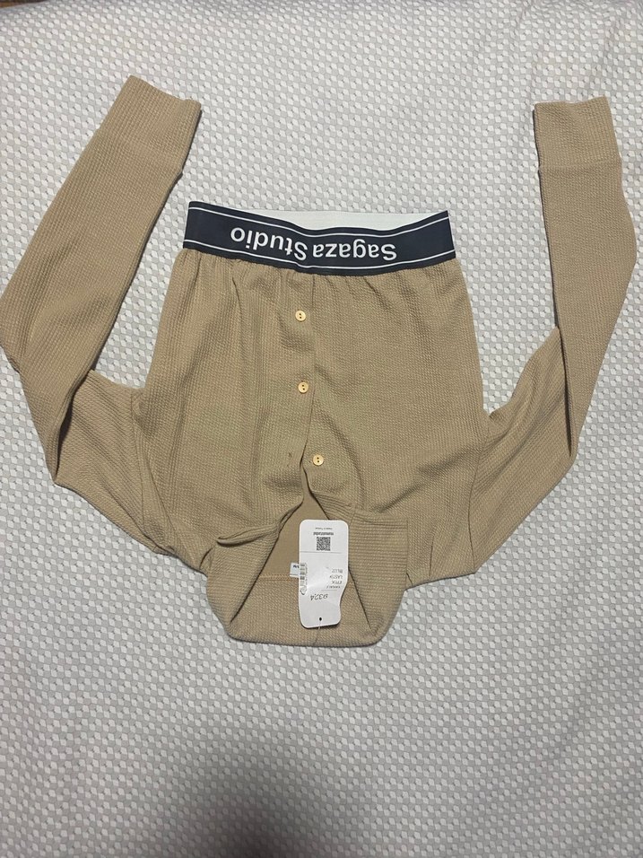 Bej Düğmeli Uzun Kollu Kadın Bluz - Görsel 2