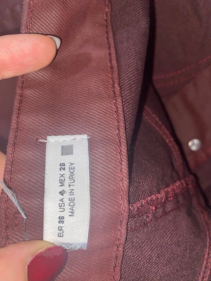 Bordo Deri Mini Şort - Görsel 4