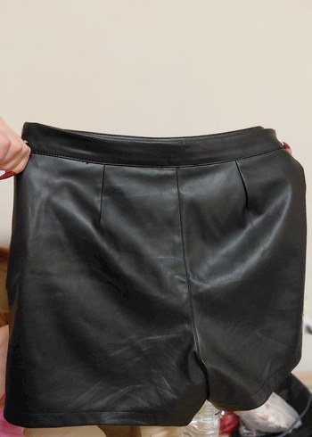 LCW Vision Siyah Deri Görünümlü Mini Şort - Görsel 4
