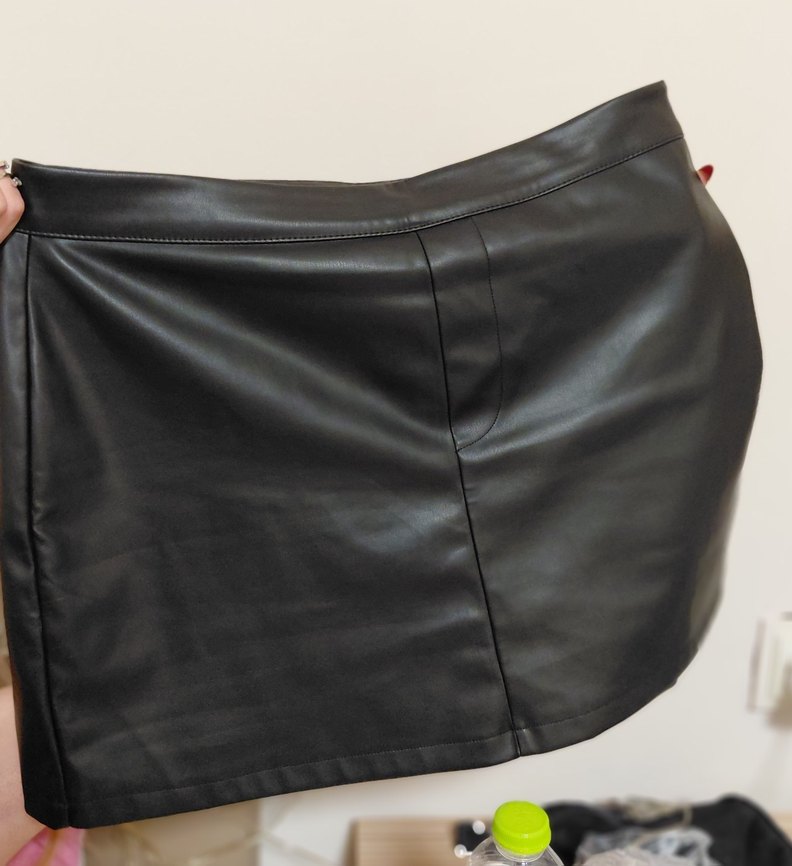 LCW Vision Siyah Deri Görünümlü Mini Şort - Görsel 3