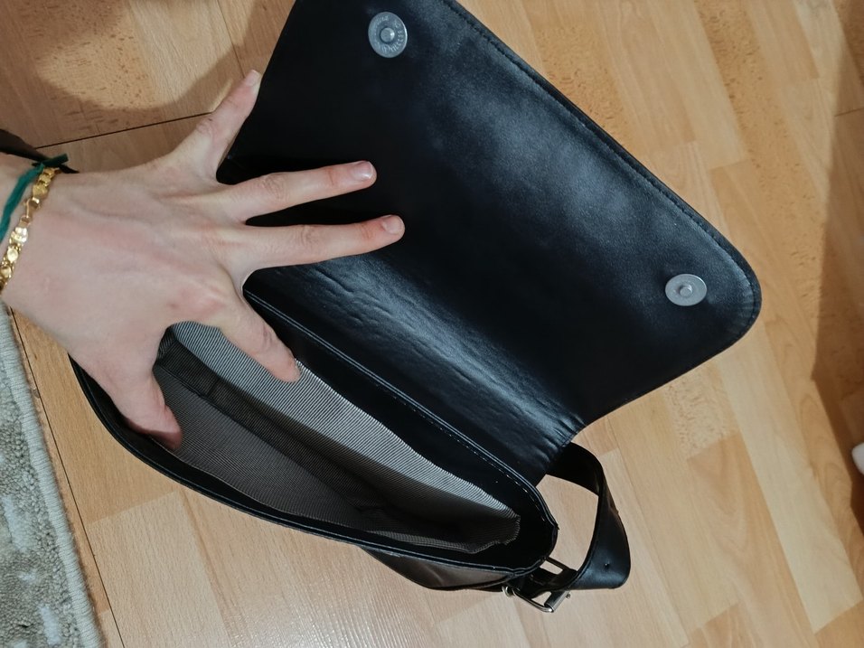 siyah Süet Kadın Çanta Tokalı - Görsel 3