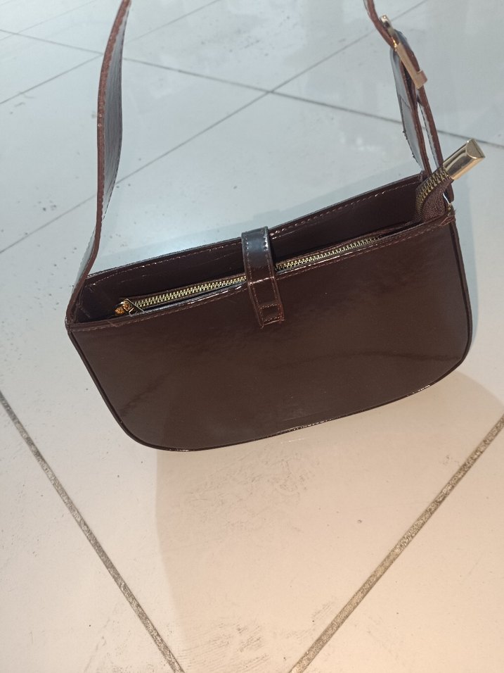 Kahverengi Deri Kadın Omuz Çantası - Görsel 3