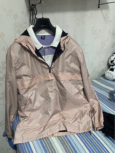 LC Waikiki yağmurluk