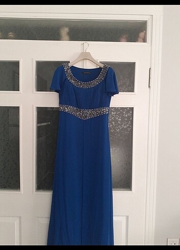 Uzun taşlı abiye - Görsel 3