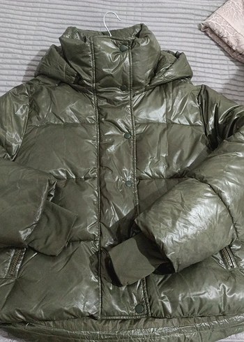 Yeşil Kadın Kışlık Mont - Görsel 2