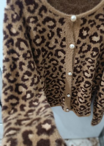 Kahverengi Leopar Desenli Kadın Hırka - Görsel 2