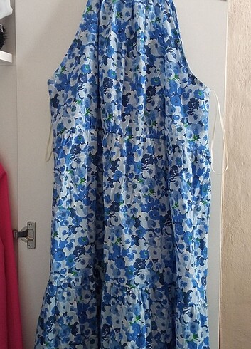 LC Waikiki LCW halter yaka oversize çiçekli elbise 